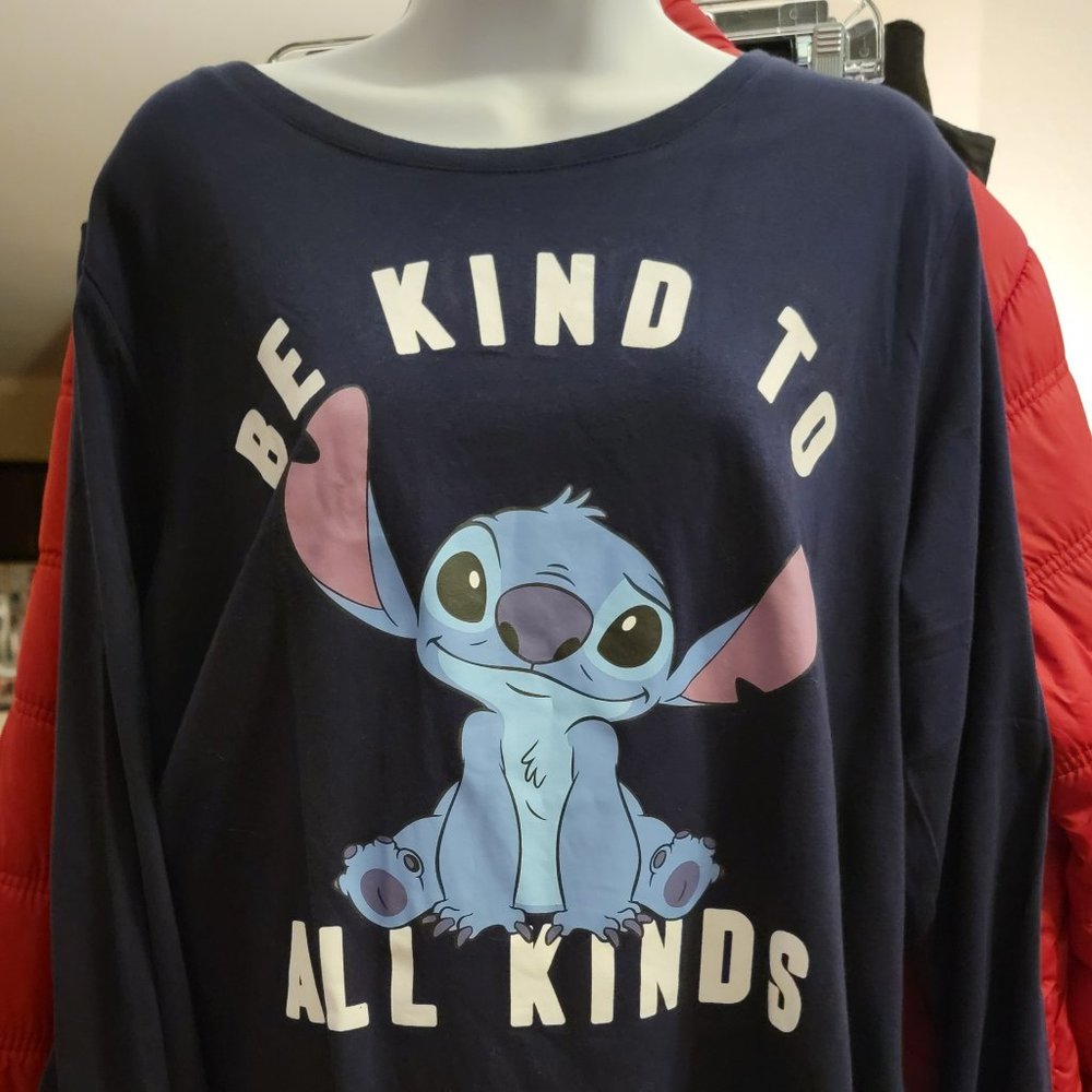 Disney Stitch Be Kind to All Kinds Graphic Tee Long Sleeve Navy Size Large Cute